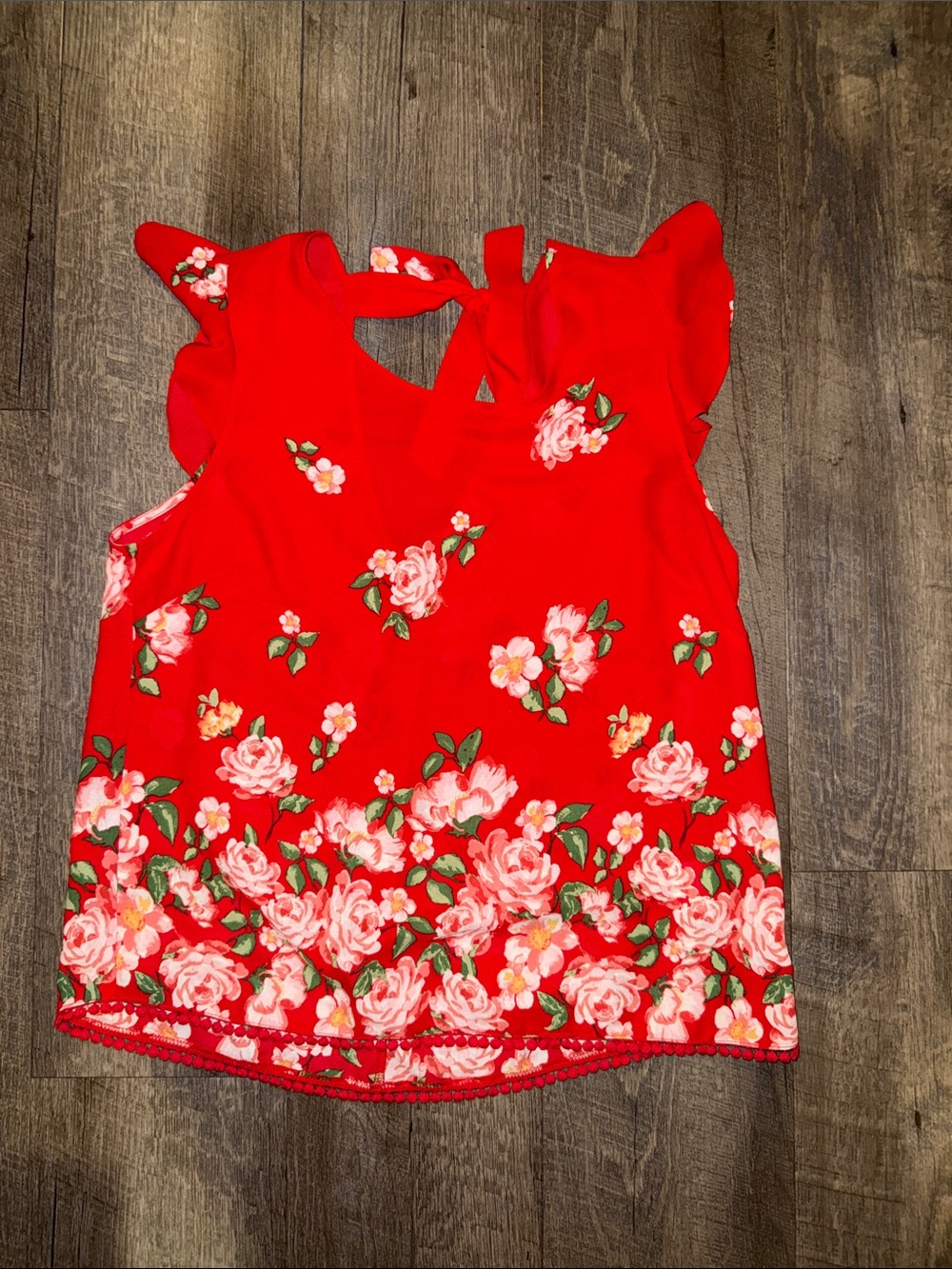 Women’s Red Floral Ruffle Sleeve Blouse